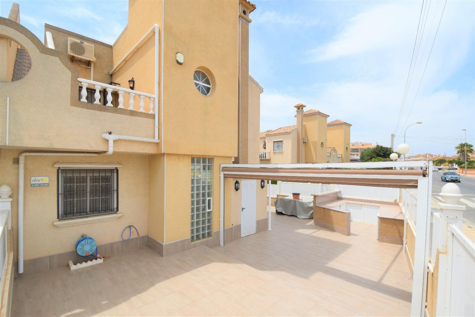 Kamienica en venta en Orihuela Costa