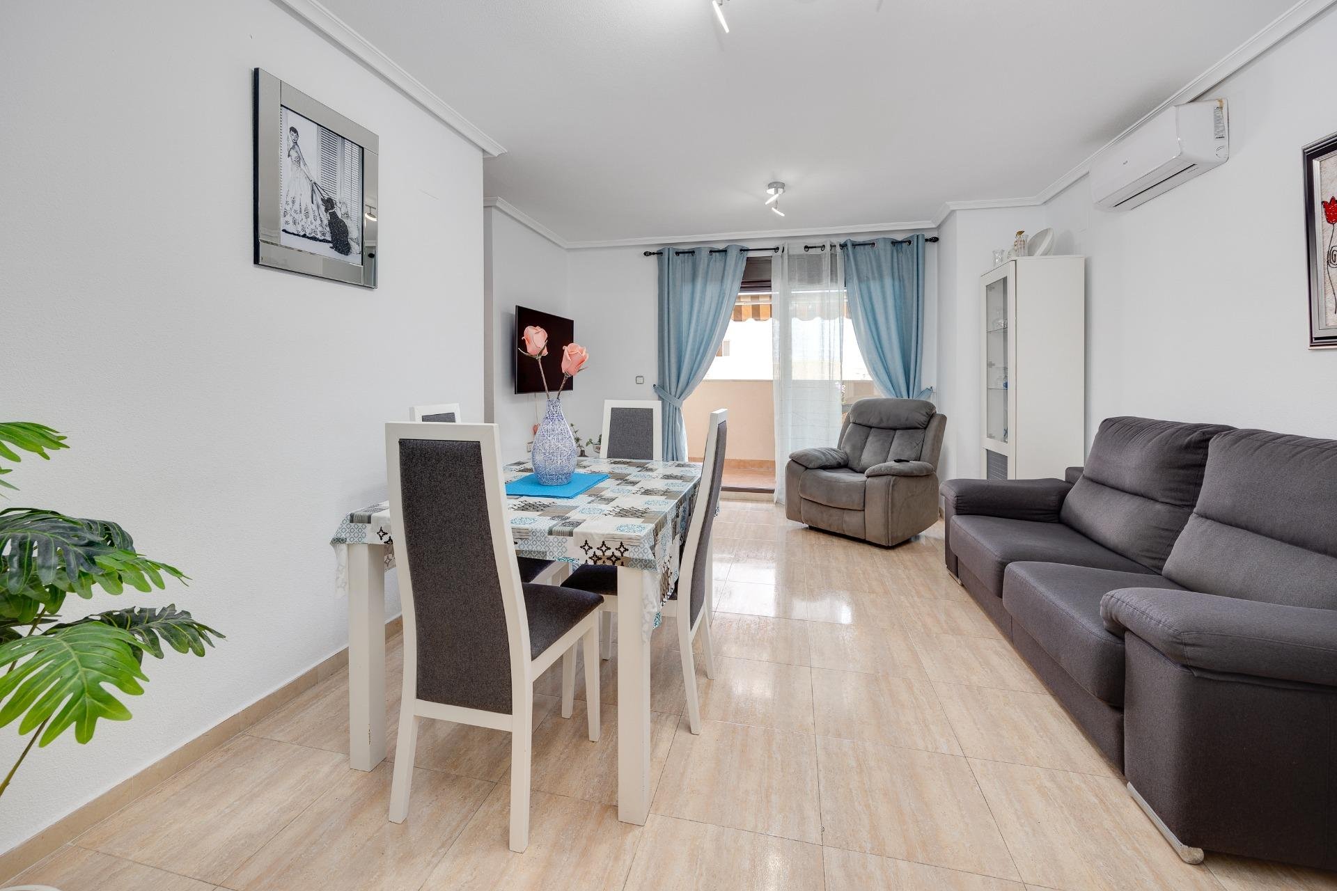 Mieszkanie w bloku en venta en Torrevieja